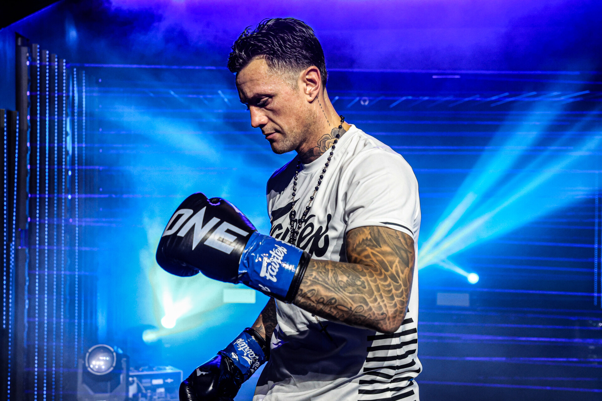 Nieky Holzken voor zijn gevecht bij ONE Championship